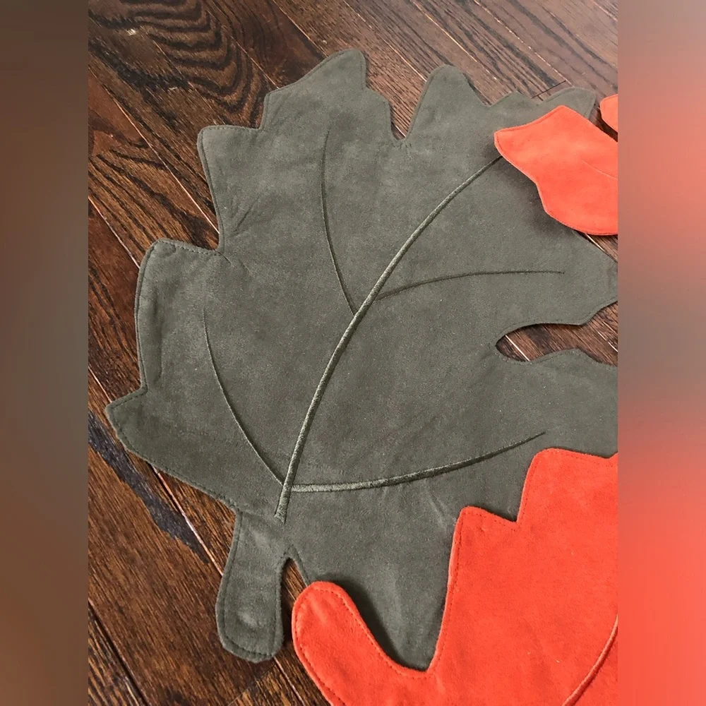 Croft & Barrow 4-Piece Burnt Orange/Olive Green Leaves Placemats 21” x 16” EUC!!